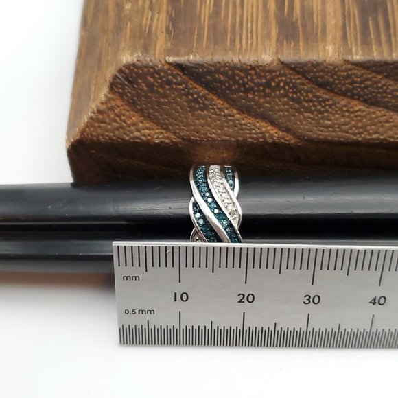 Size 6 925 Sterling Silver Blue And Clear Genuine Diamonds Ring - Picture 8 of 9